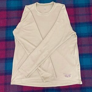 Mountain Hardwear Green Longsleeve